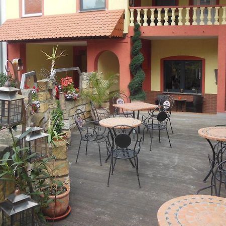 Pension Toscana Schwerin (Mecklenburg-Vorpommern) Exterior foto